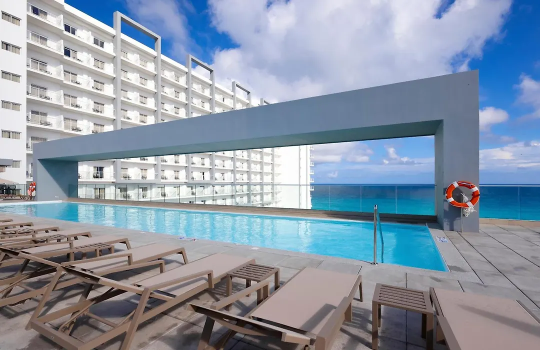 Riu Ventura-1